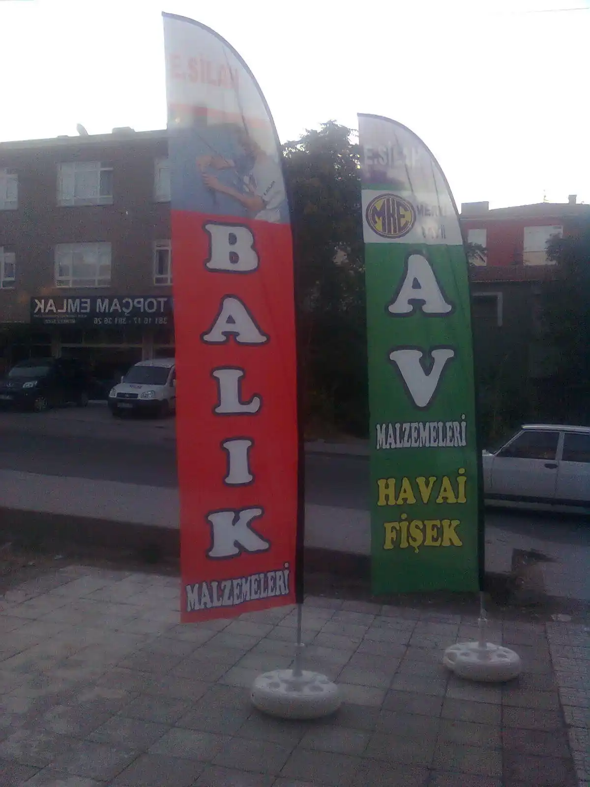 Av Malzemeleri Yelken Bayrağı-1 Av Malzemeleri Yelken Bayrağı-1