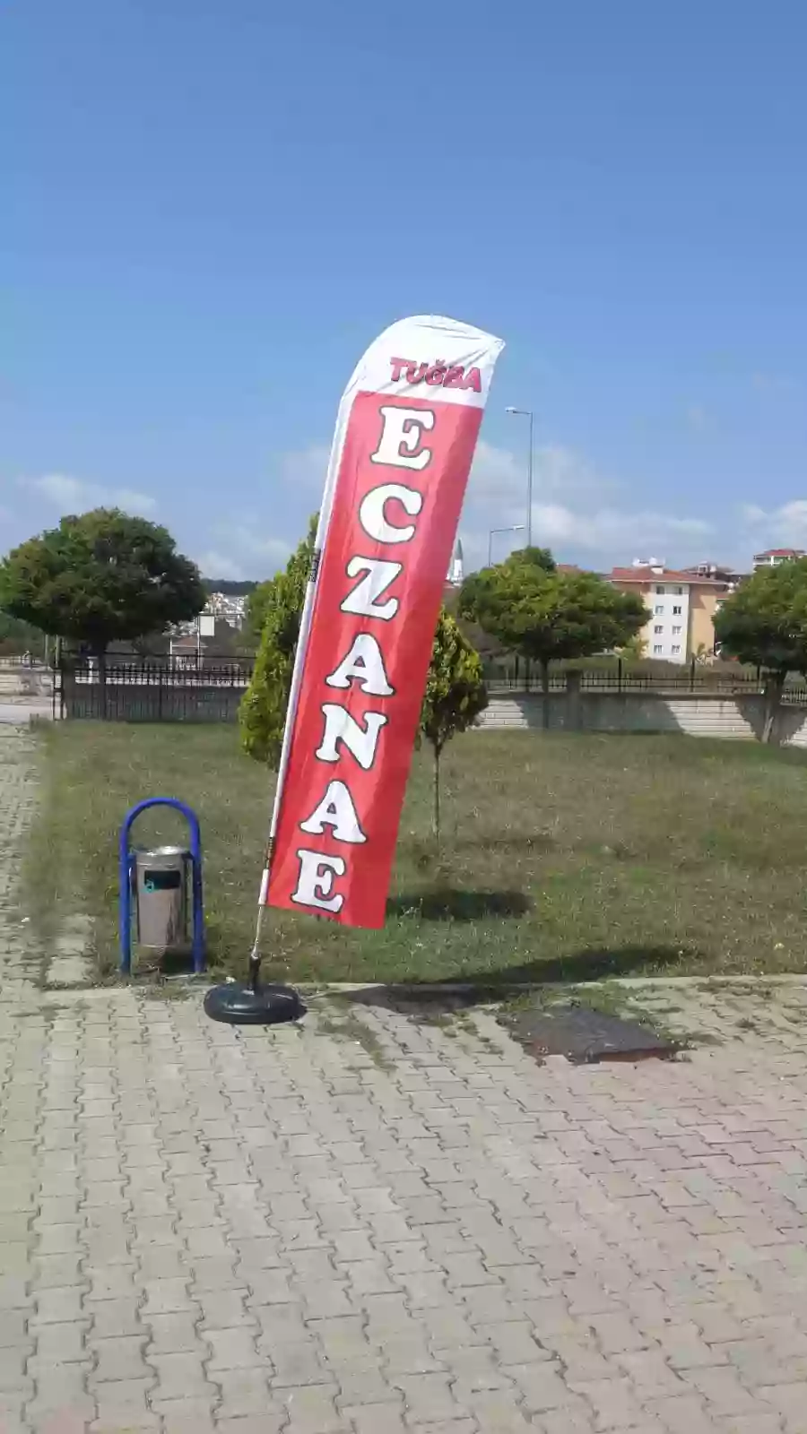 eczane-medical-yelken-bayragi-4