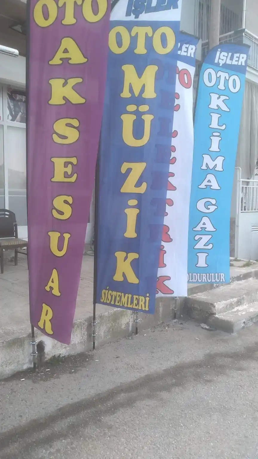 oto-aksesuar-yelken-bayragi-2